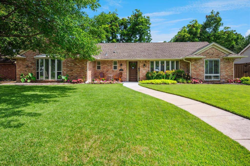 3334 Regent Drive, Dallas, TX 75229