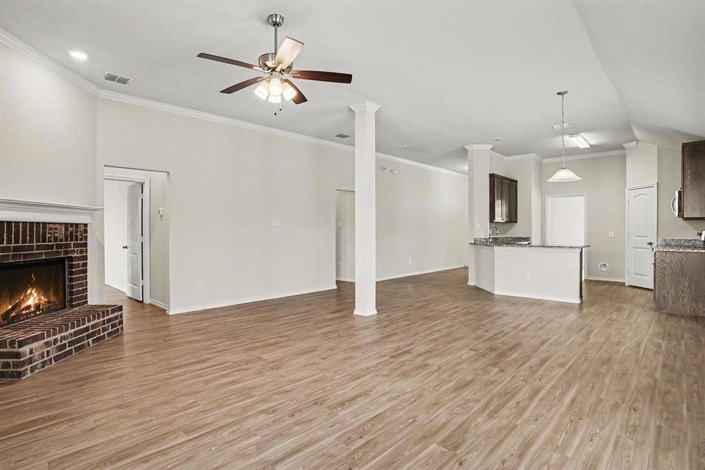 429 Tobin Drive, Seagoville, TX 75159