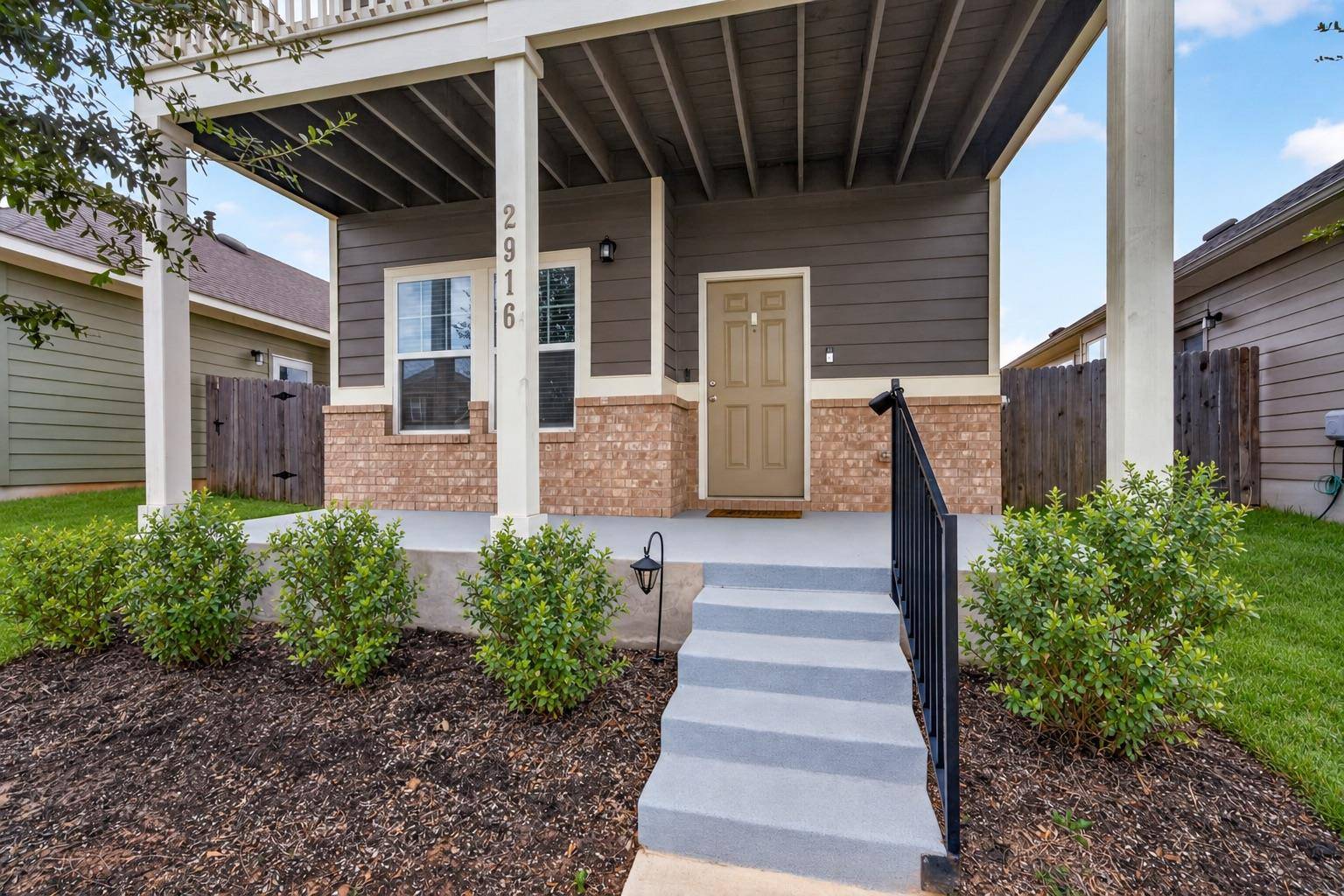 2916 Brand Iron DR, San Marcos, TX 78666