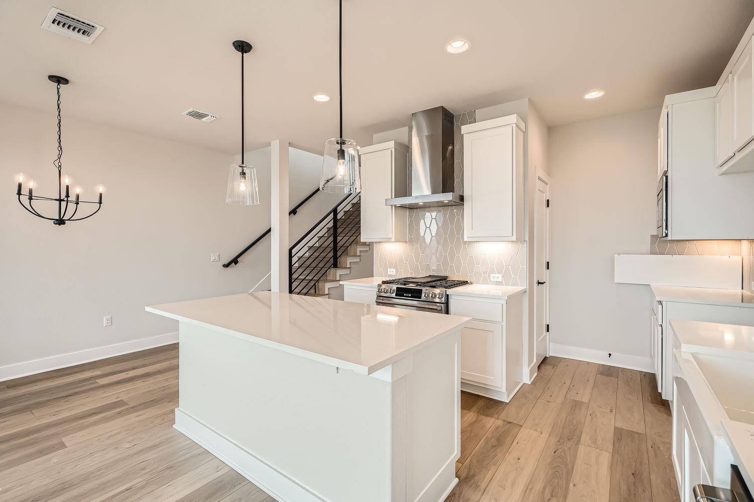 9031 Cattle Baron PATH, Austin, TX 78747