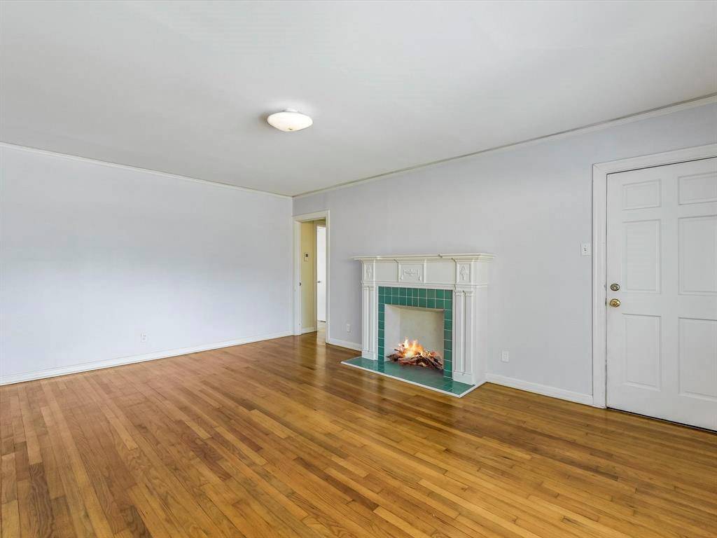 2323 Hartford RD #Unit A, Austin, TX 78703