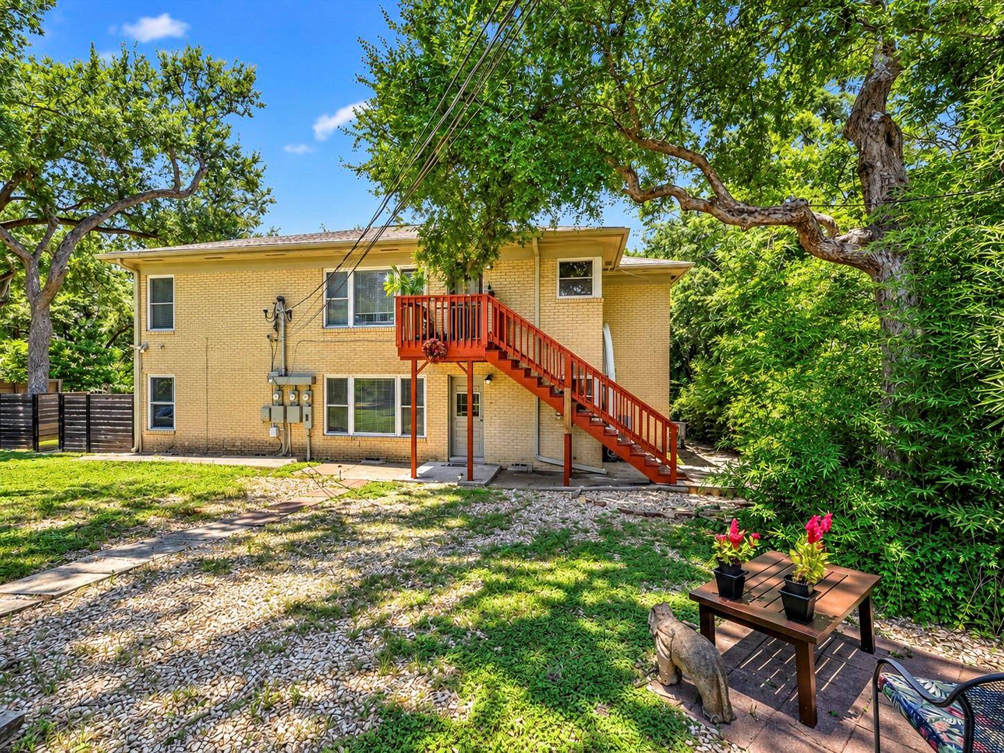 2323 Hartford RD #Unit A, Austin, TX 78703