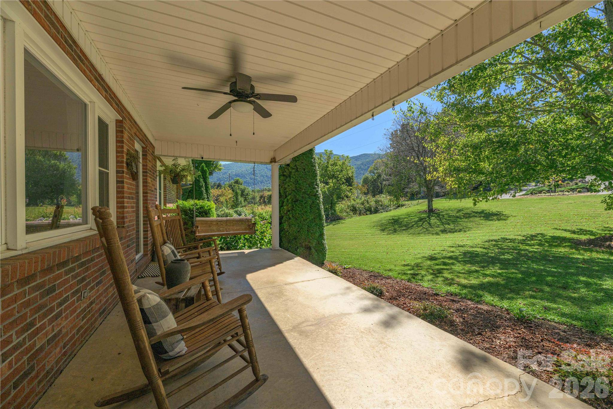 1341 Pigeon ST, Waynesville, NC 28786