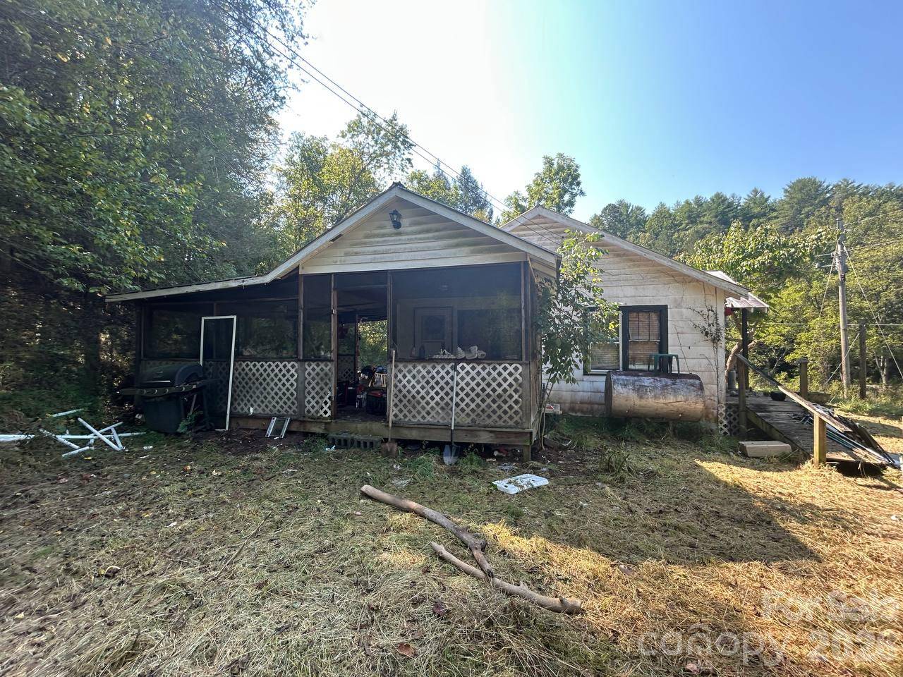2635 Lower Gabriels Creek RD, Mars Hill, NC 28754