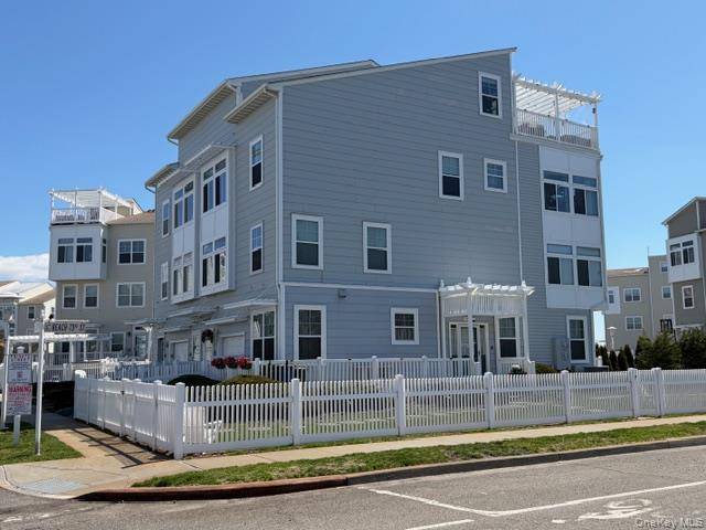 7219 Sandy Dune WAY, Arverne, NY 11692