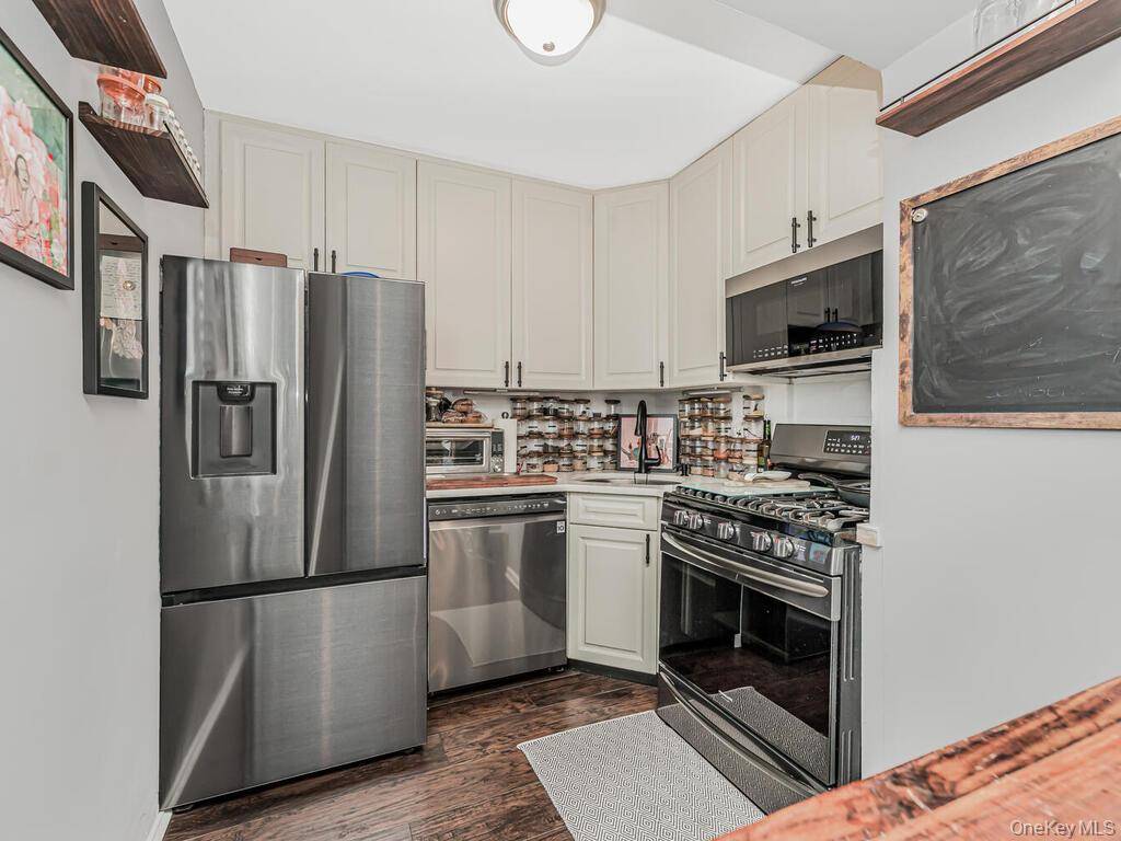 5800 Arlington AVE #16A, Bronx, NY 10471