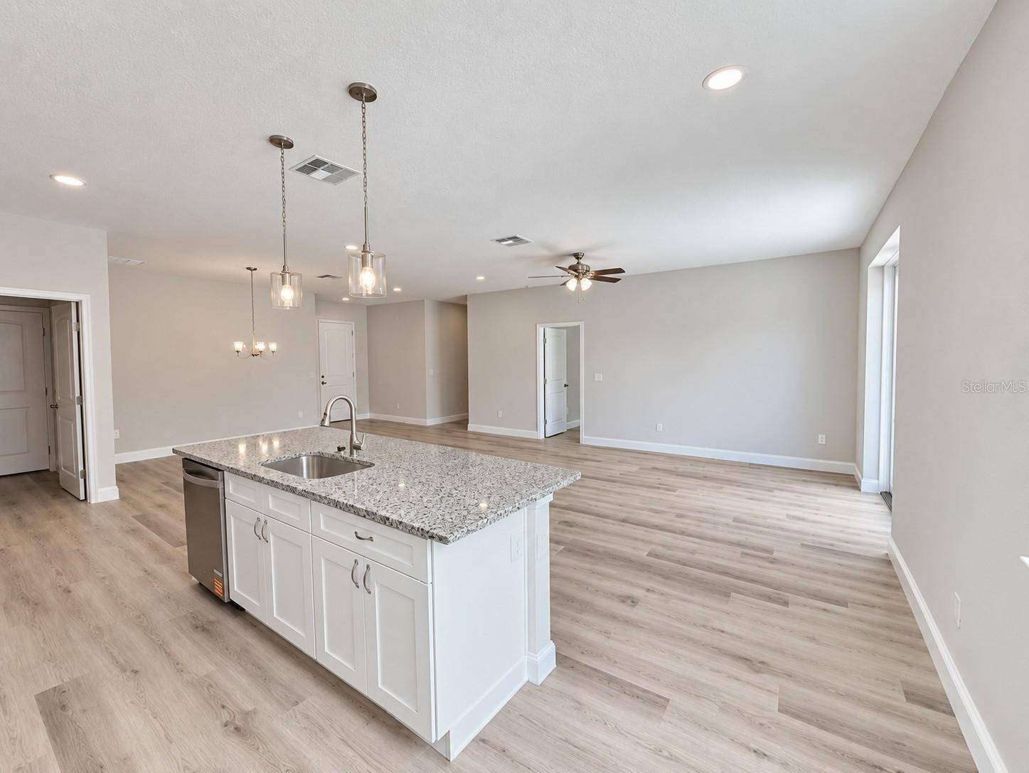 21521 SW MARINE BLVD, Dunnellon, FL 34431