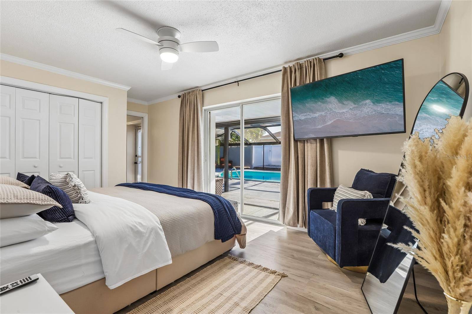 13914 84TH TER, Seminole, FL 33776