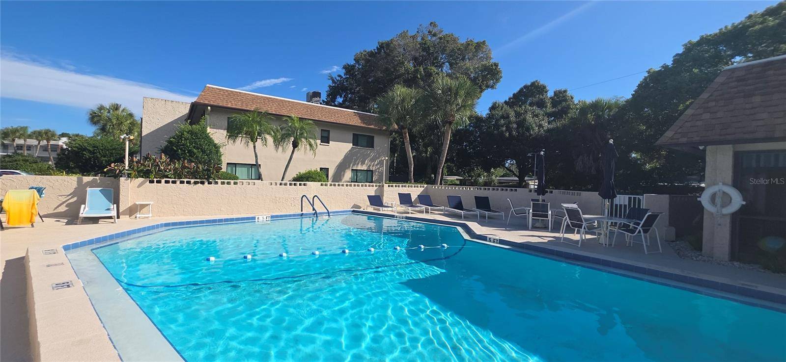2750 E BAY DR #14C, Largo, FL 33771