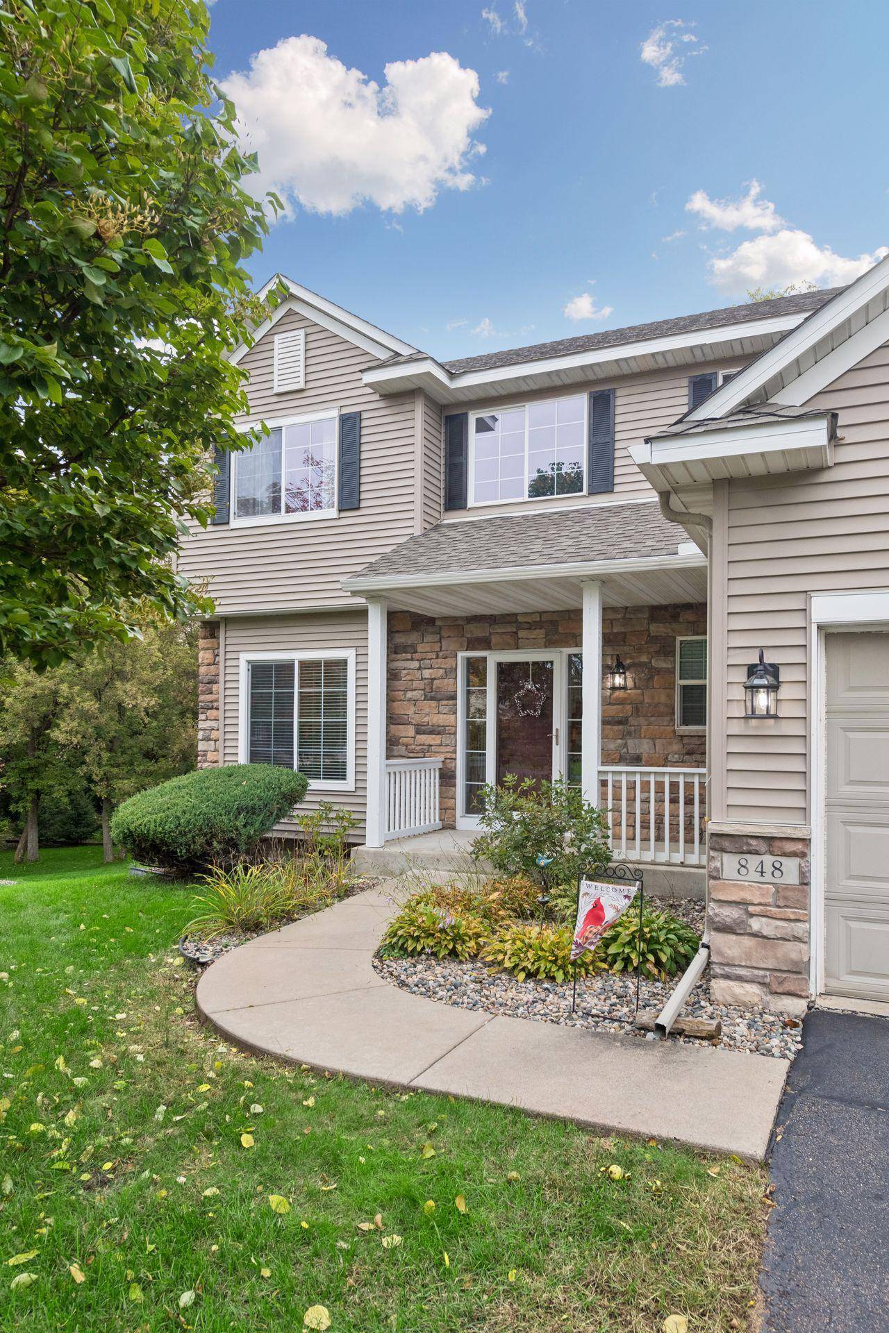 848 Bridle Creek LN, Jordan, MN 55352