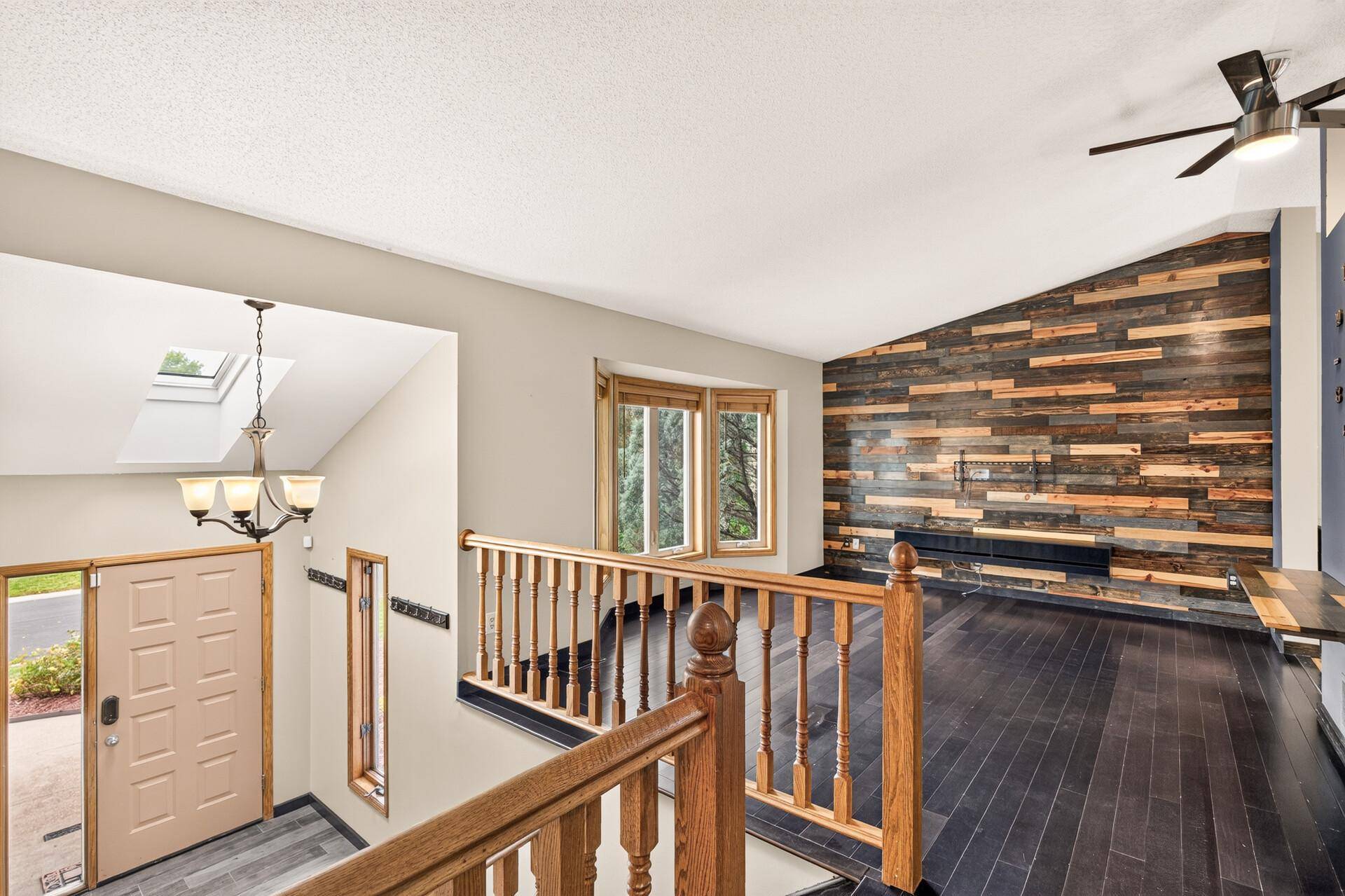 4920 W 145th ST, Savage, MN 55378
