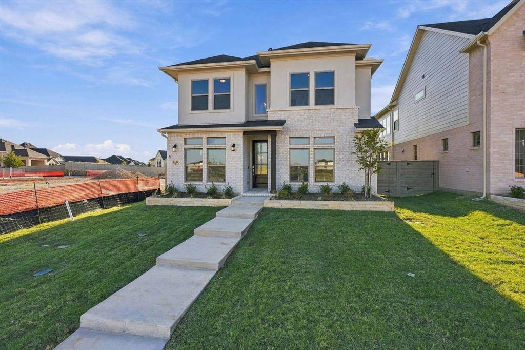 2424 Trailrunner Drive, Celina, TX 75009