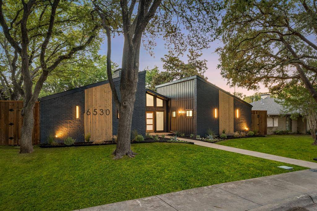 6530 Southpoint Drive, Dallas, TX 75248