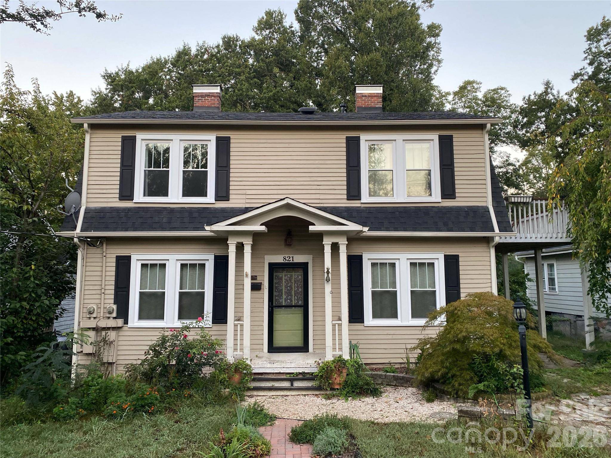 821 S Chester ST, Gastonia, NC 28052