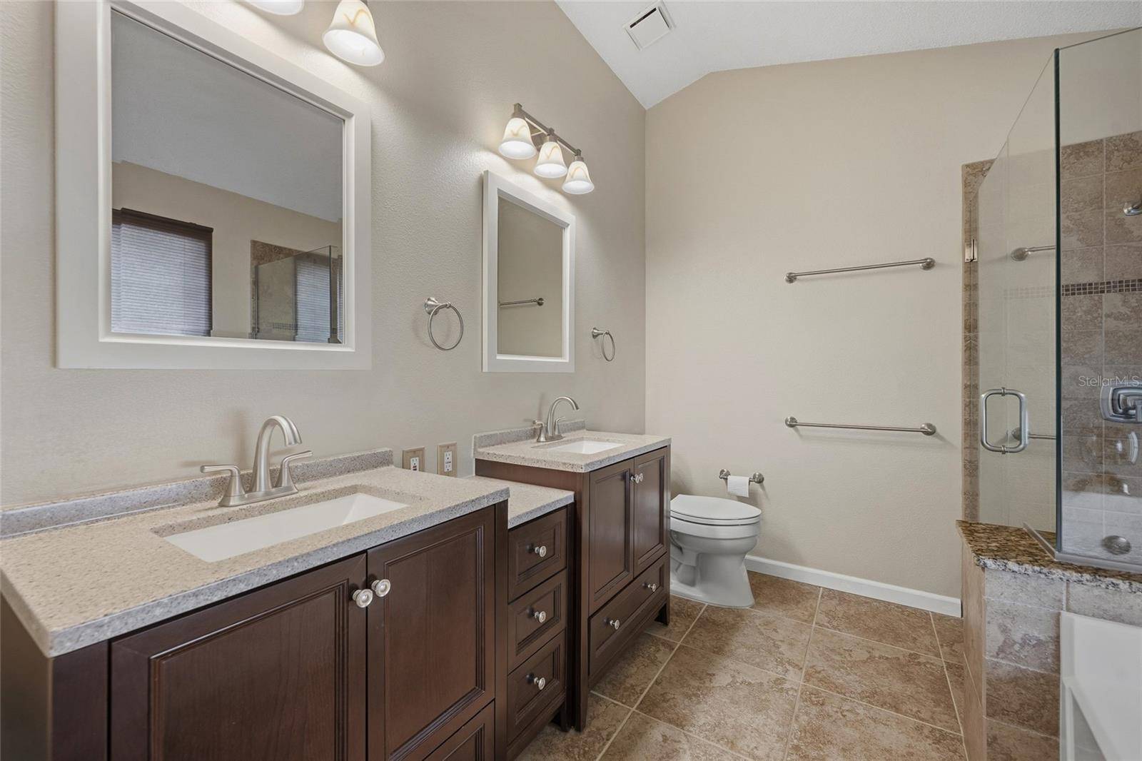 1362 TWIN RIVERS BLVD, Oviedo, FL 32766