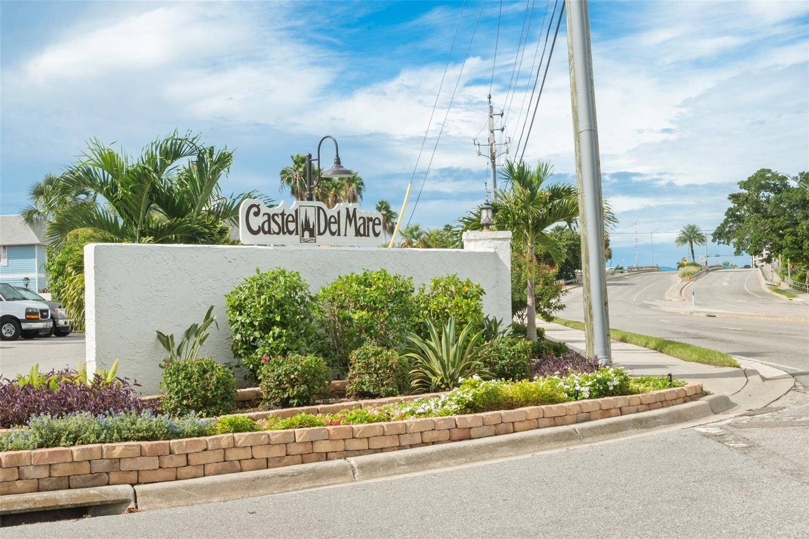 1636 STICKNEY POINT RD #201, Sarasota, FL 34231