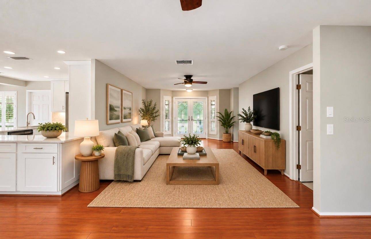 913 SUTTON PL, Palm Harbor, FL 34684