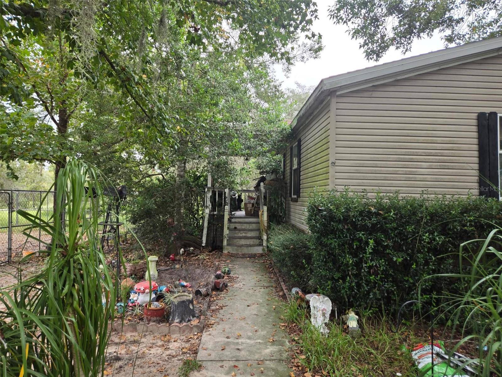 6535 N EWOK PT, Dunnellon, FL 34433