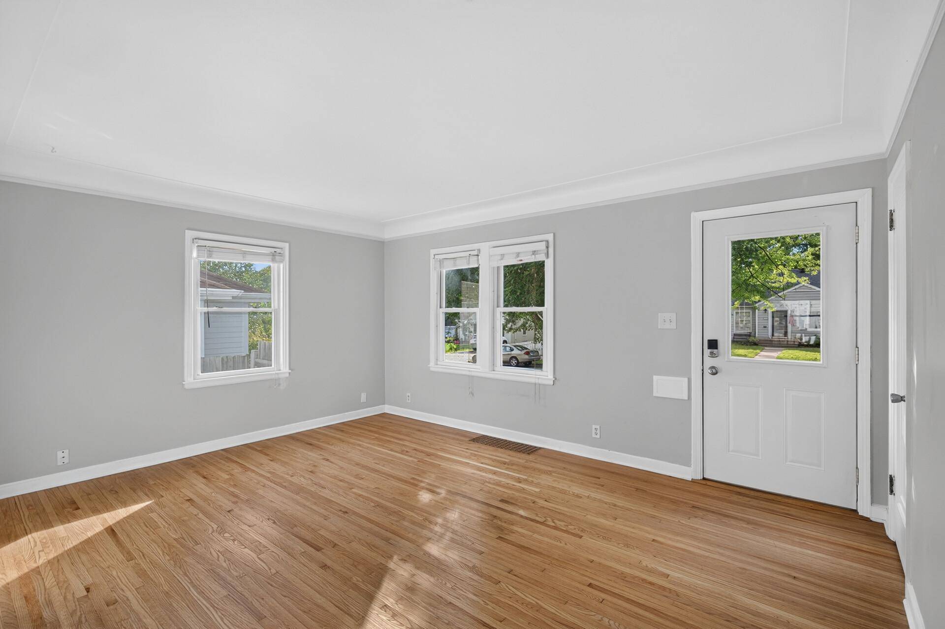 3305 Zarthan AVE S, Saint Louis Park, MN 55416