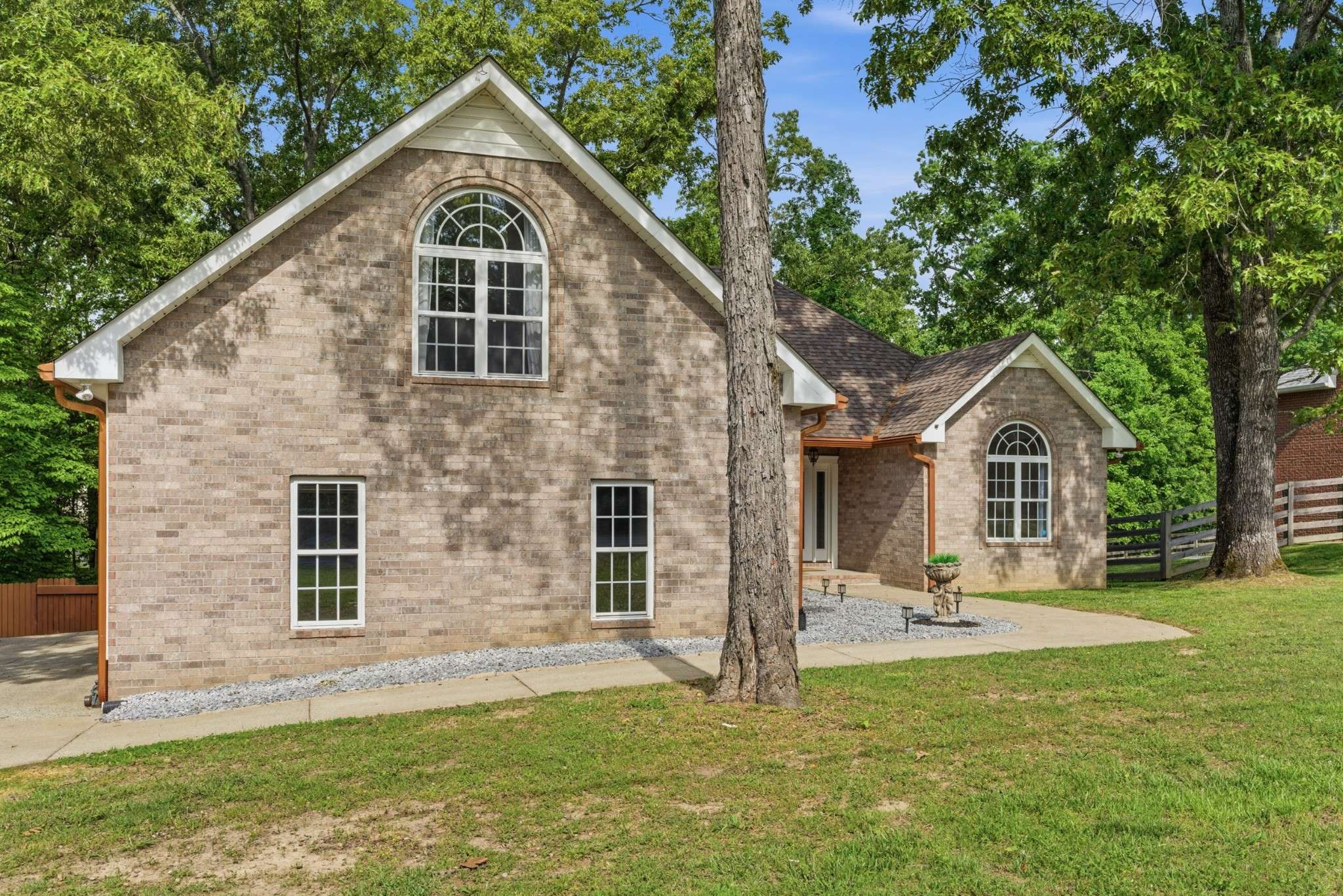 7229 Dice Lampley Rd, Fairview, TN 37062