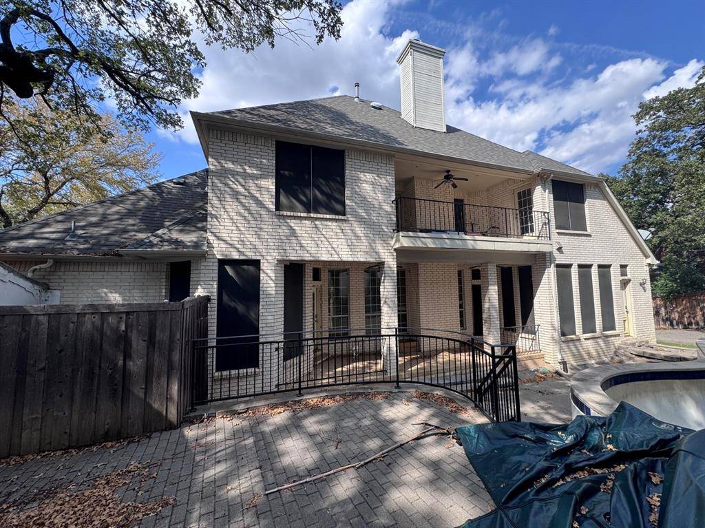 2717 Laurel Valley Lane, Arlington, TX 76006
