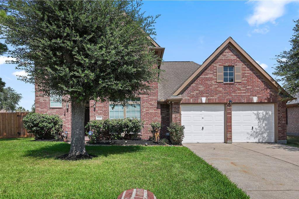11001 Thornwood Drive, La Porte, TX 77571