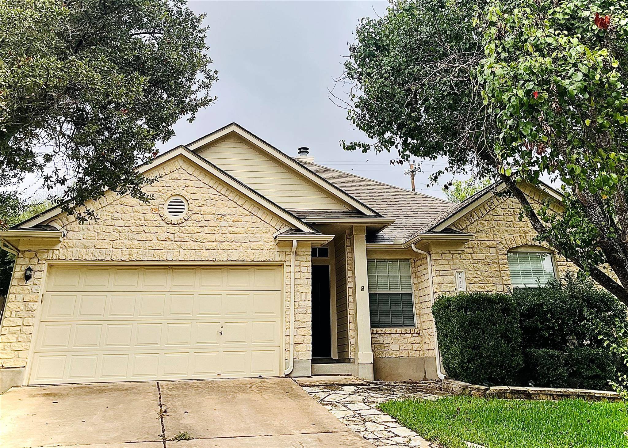 3742 Newland DR, Round Rock, TX 78681