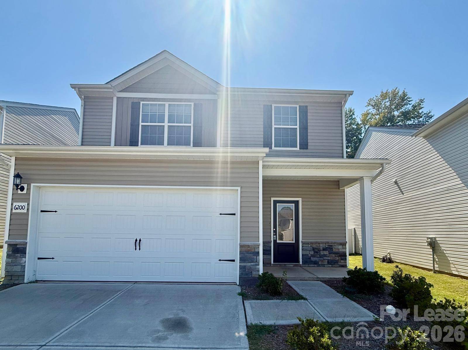 6200 Lowe LN, Charlotte, NC 28214