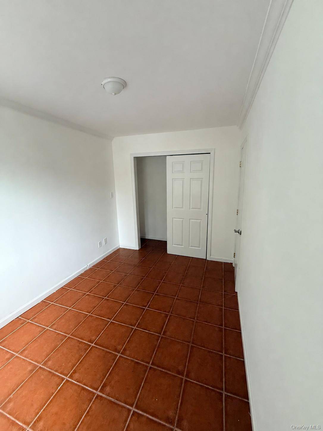 9229 55th AVE #2Fl, Elmhurst, NY 11373