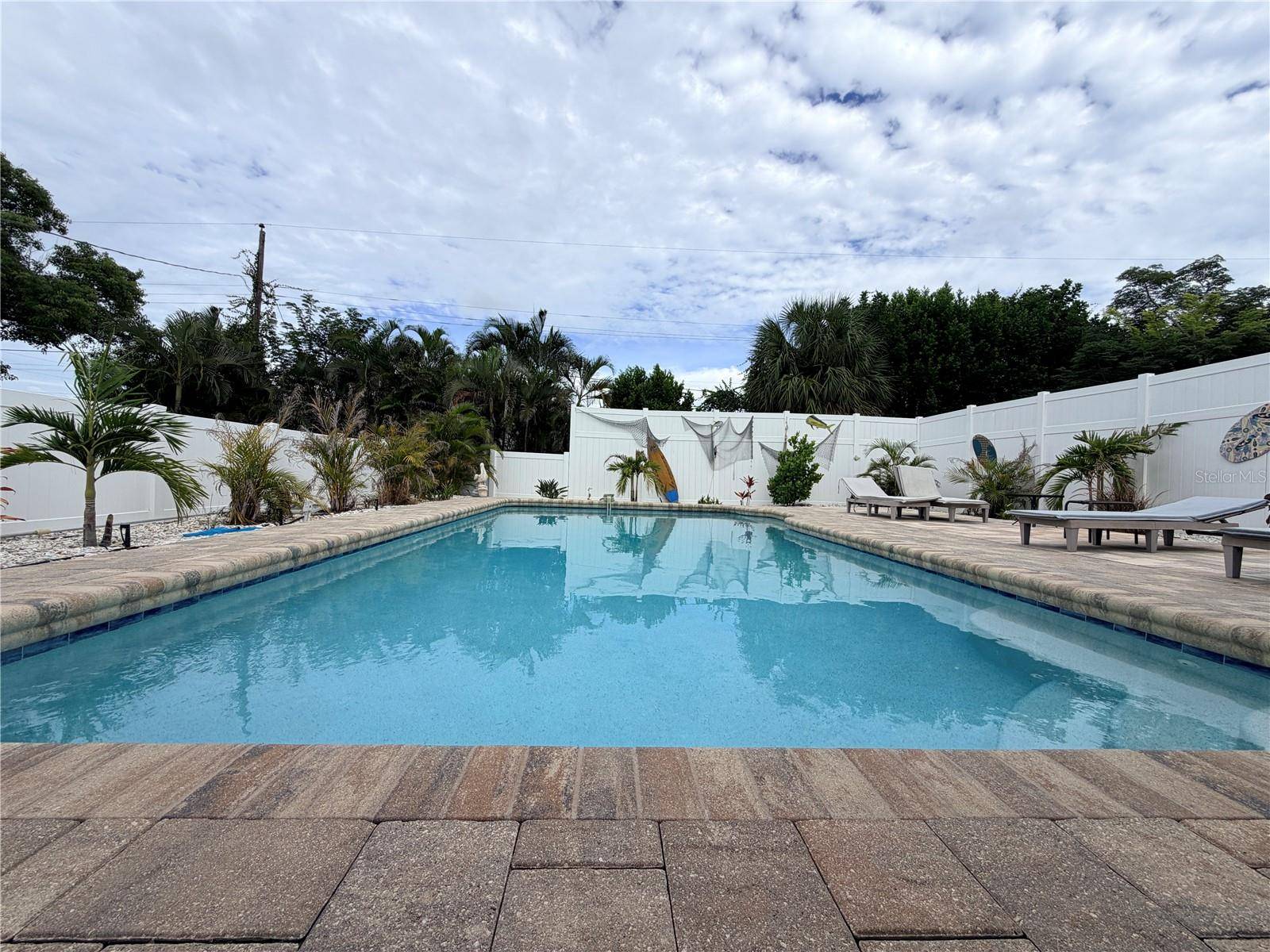 215 60TH ST NW, Bradenton, FL 34209