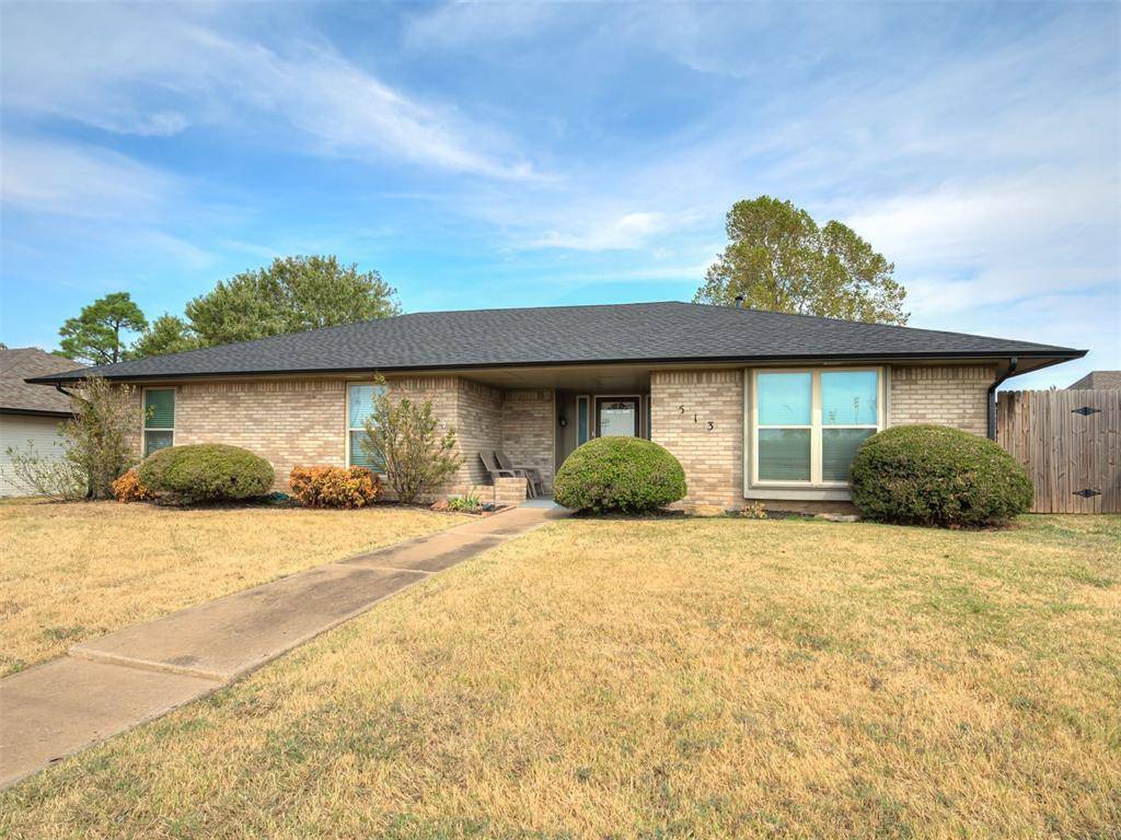 513 Smiling Hill BLVD, Edmond, OK 73013
