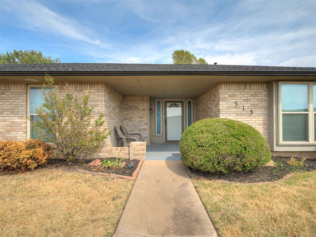 513 Smiling Hill BLVD, Edmond, OK 73013