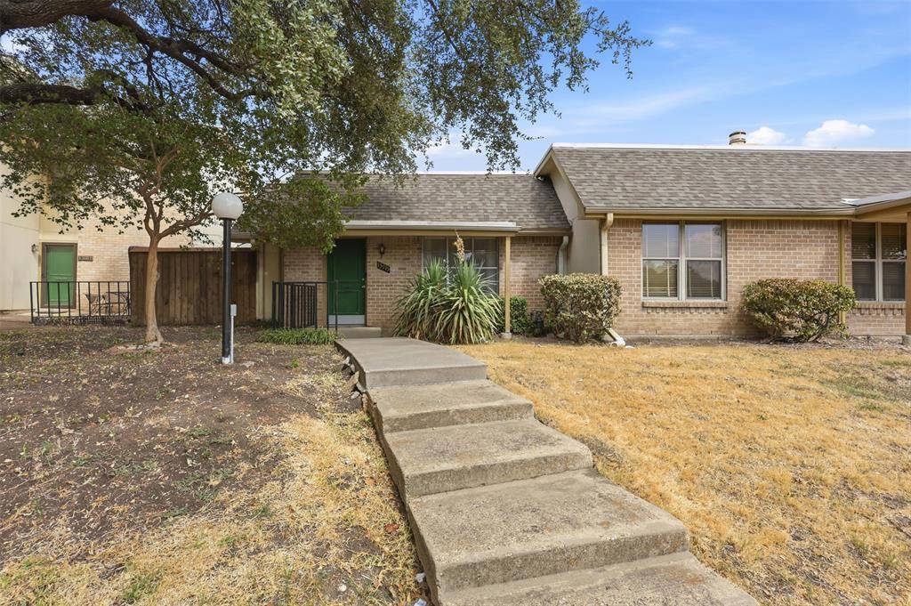 13915 Brookgreen Drive, Dallas, TX 75240