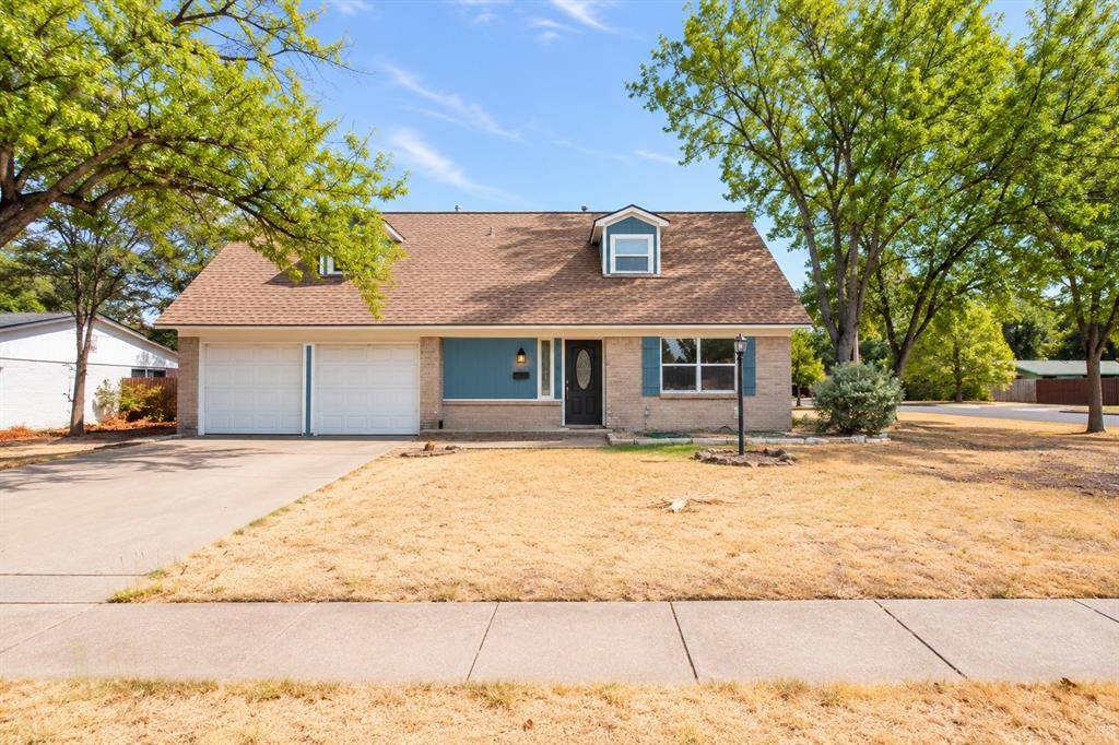 8708 Flicker Lane, Dallas, TX 75238