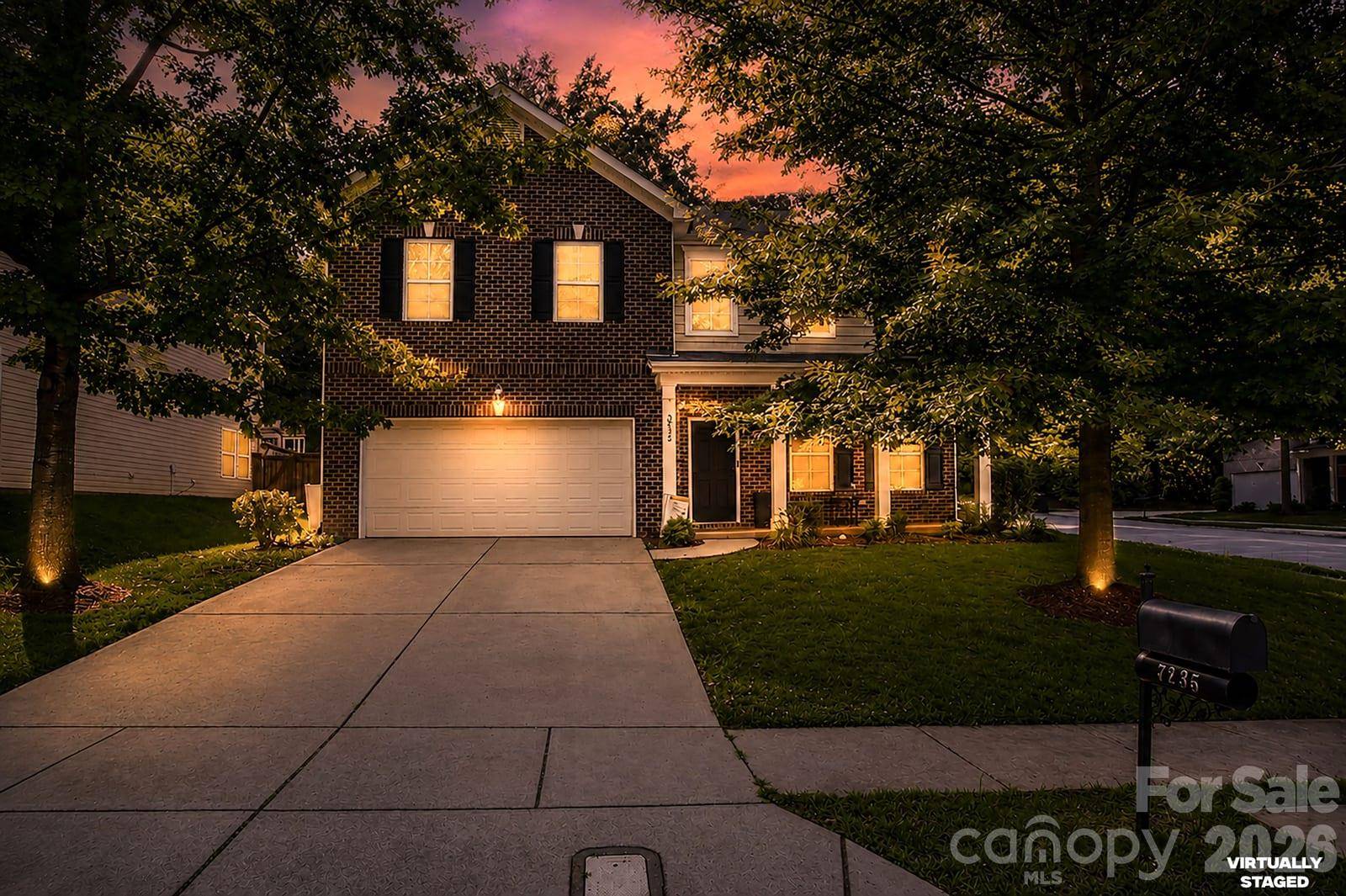 7235 Barefoot Forest DR, Charlotte, NC 28269