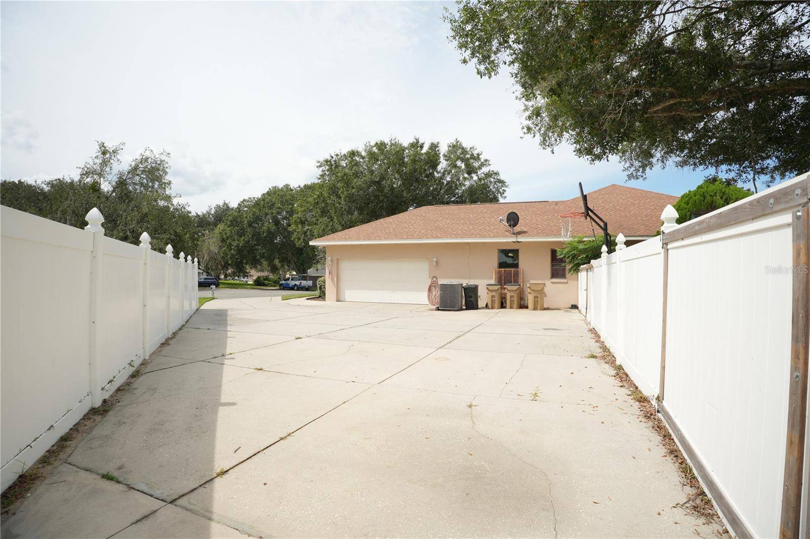11318 SUMMER WIND CT, Clermont, FL 34711