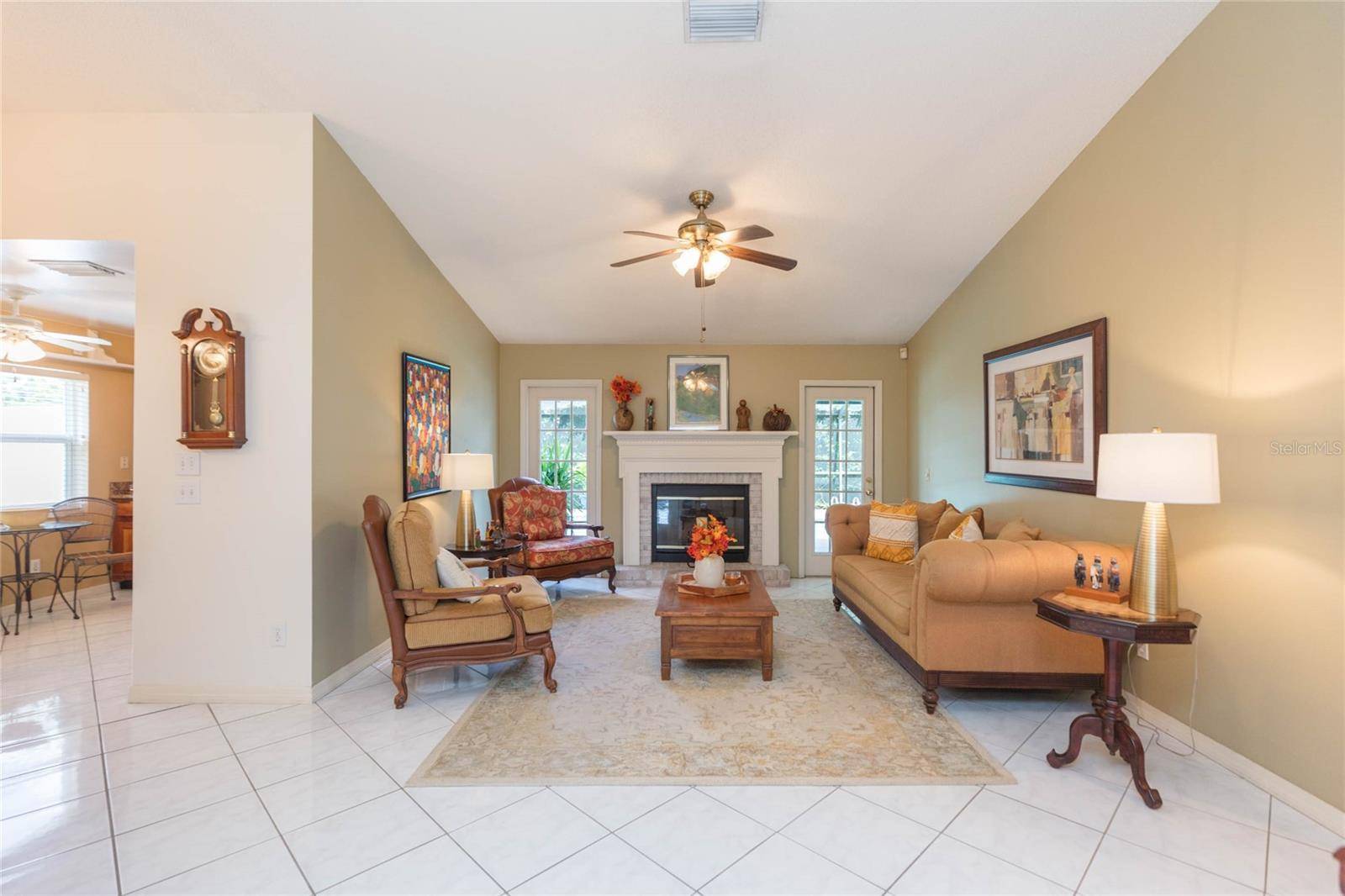 4932 CYPRESS TRACE DR, Tampa, FL 33624