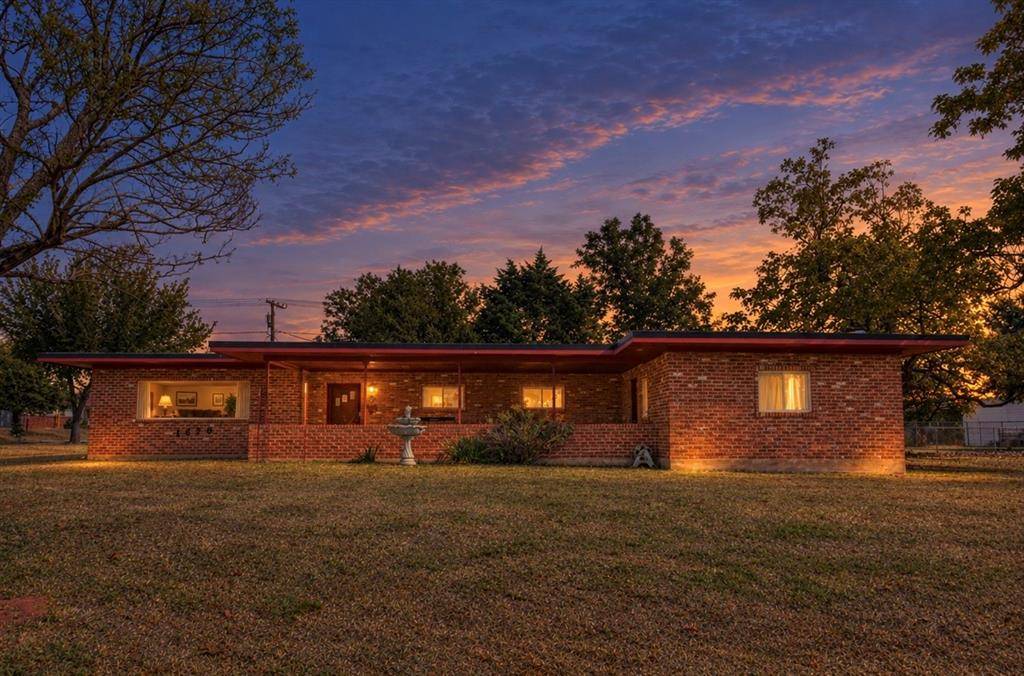 1628 W Carolina AVE, Chickasha, OK 73018