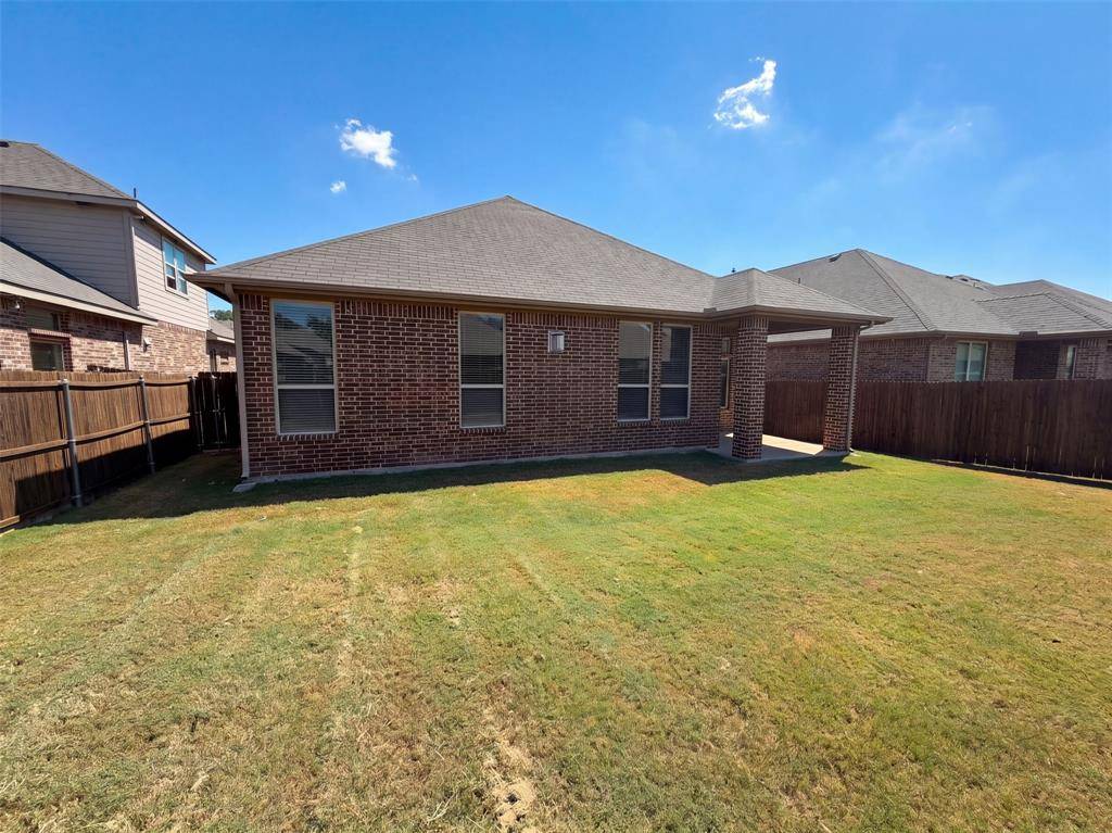3912 Gennaker Drive, Denton, TX 76210