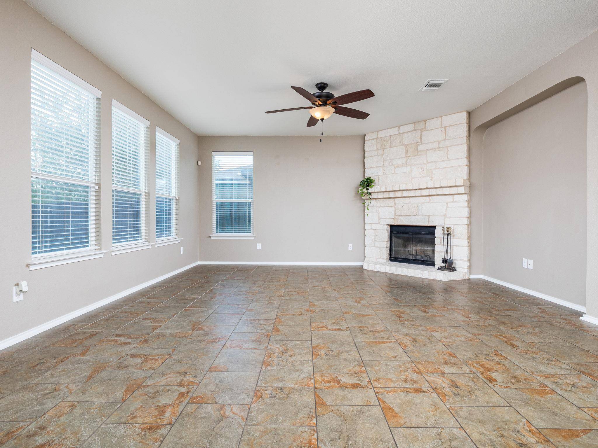 13525 Abraham Lincoln ST, Manor, TX 78653