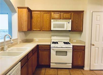 149 Maplewood North N, Kyle, TX 78640
