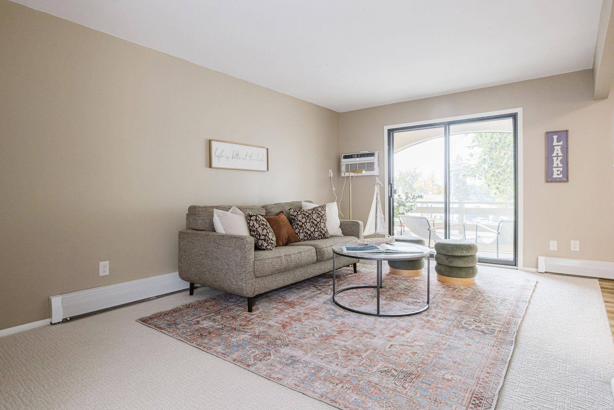 4407 Wilshire BLVD #310, Mound, MN 55364