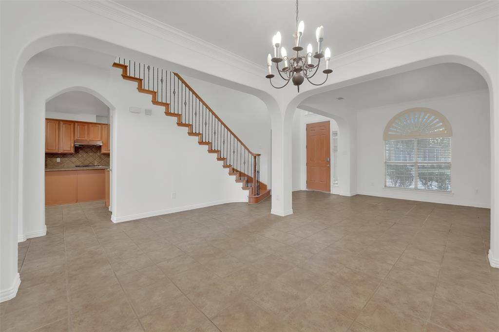 701 Walnut Bend Drive, Mansfield, TX 76063