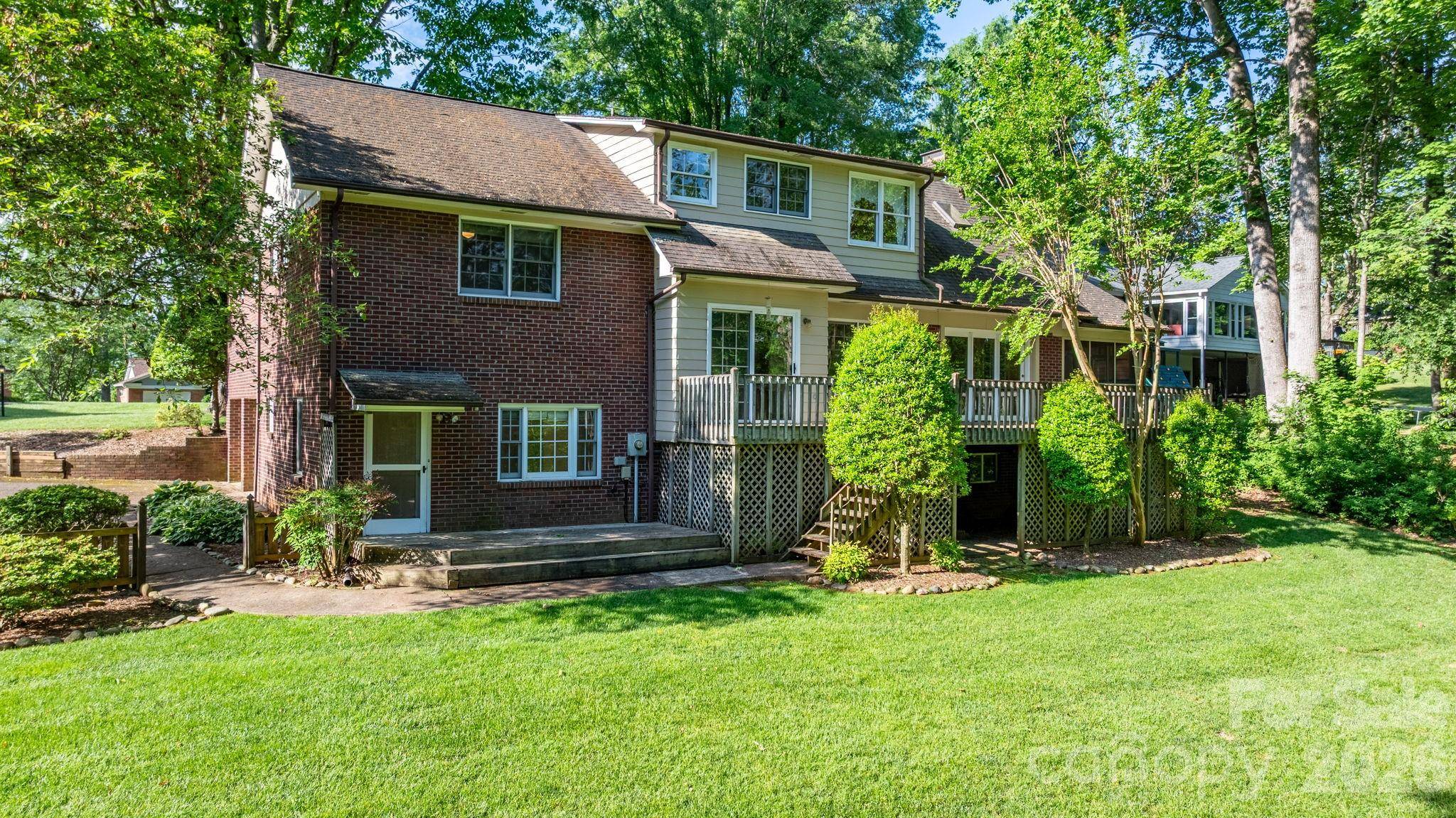 220 West Park DR, Morganton, NC 28655