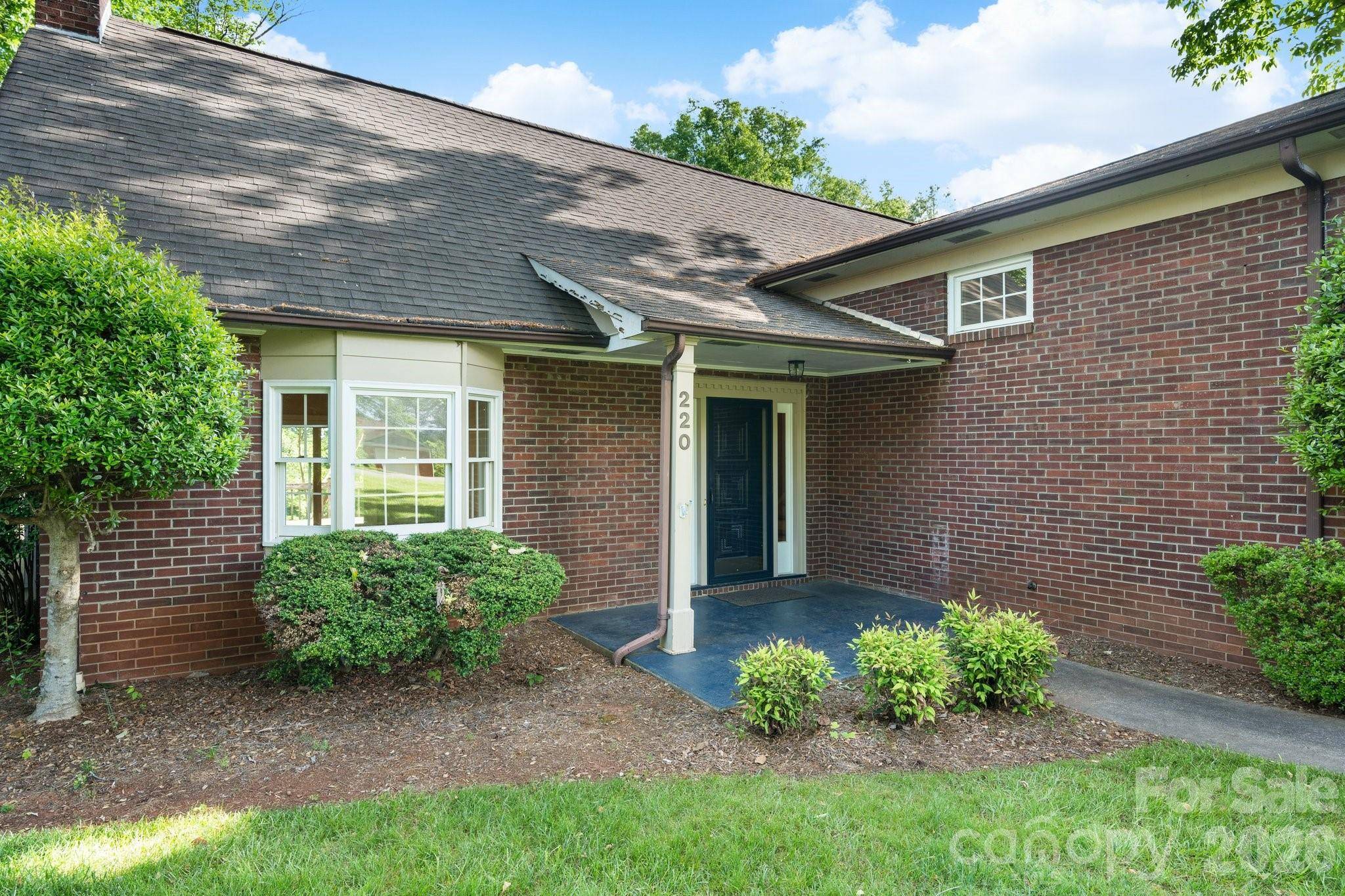 220 West Park DR, Morganton, NC 28655