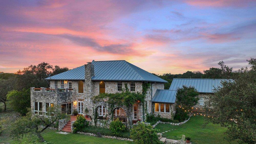 Address not disclosed, Spicewood, TX 78669