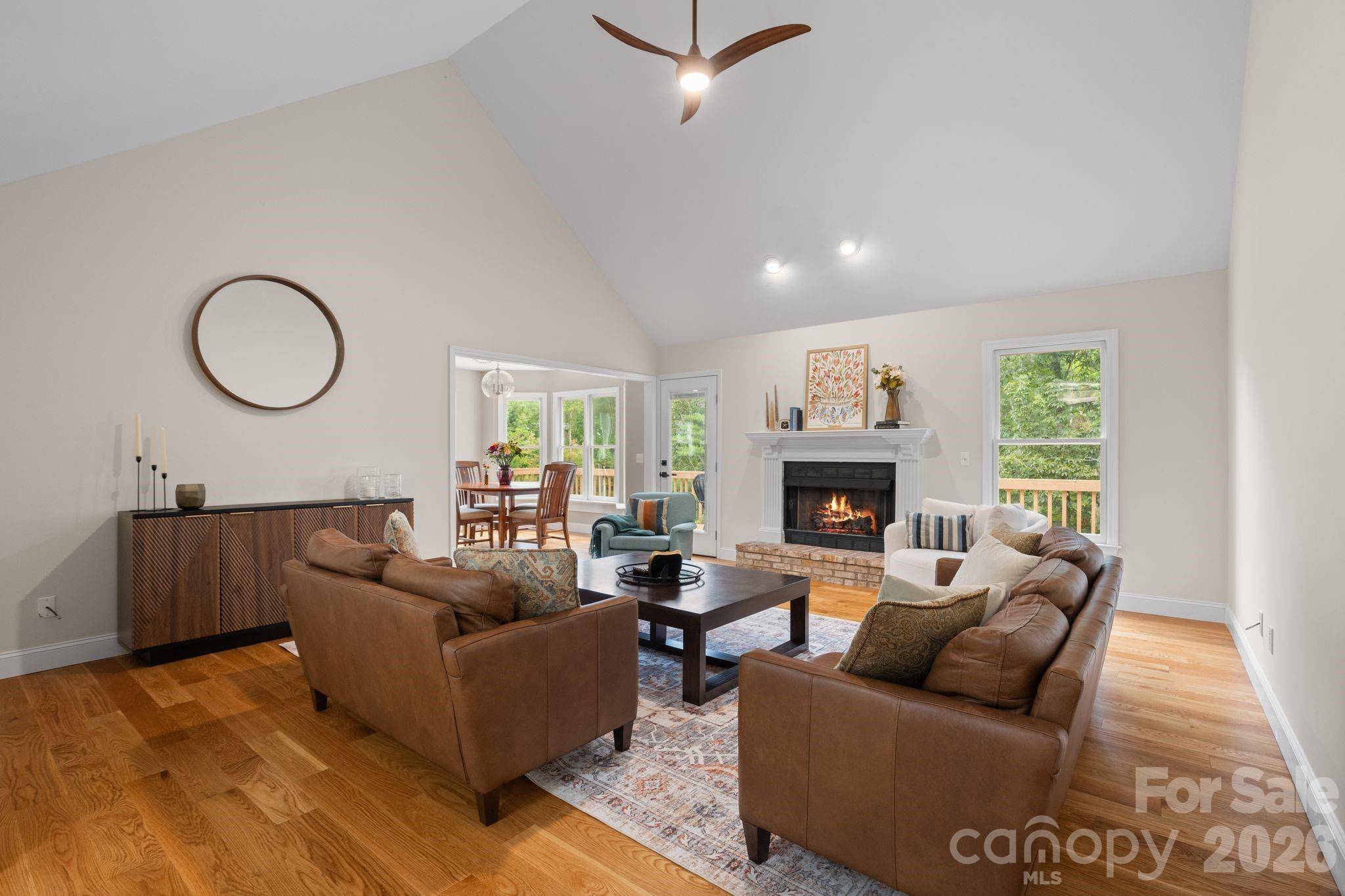 113 Laura TRCE, Hendersonville, NC 28792