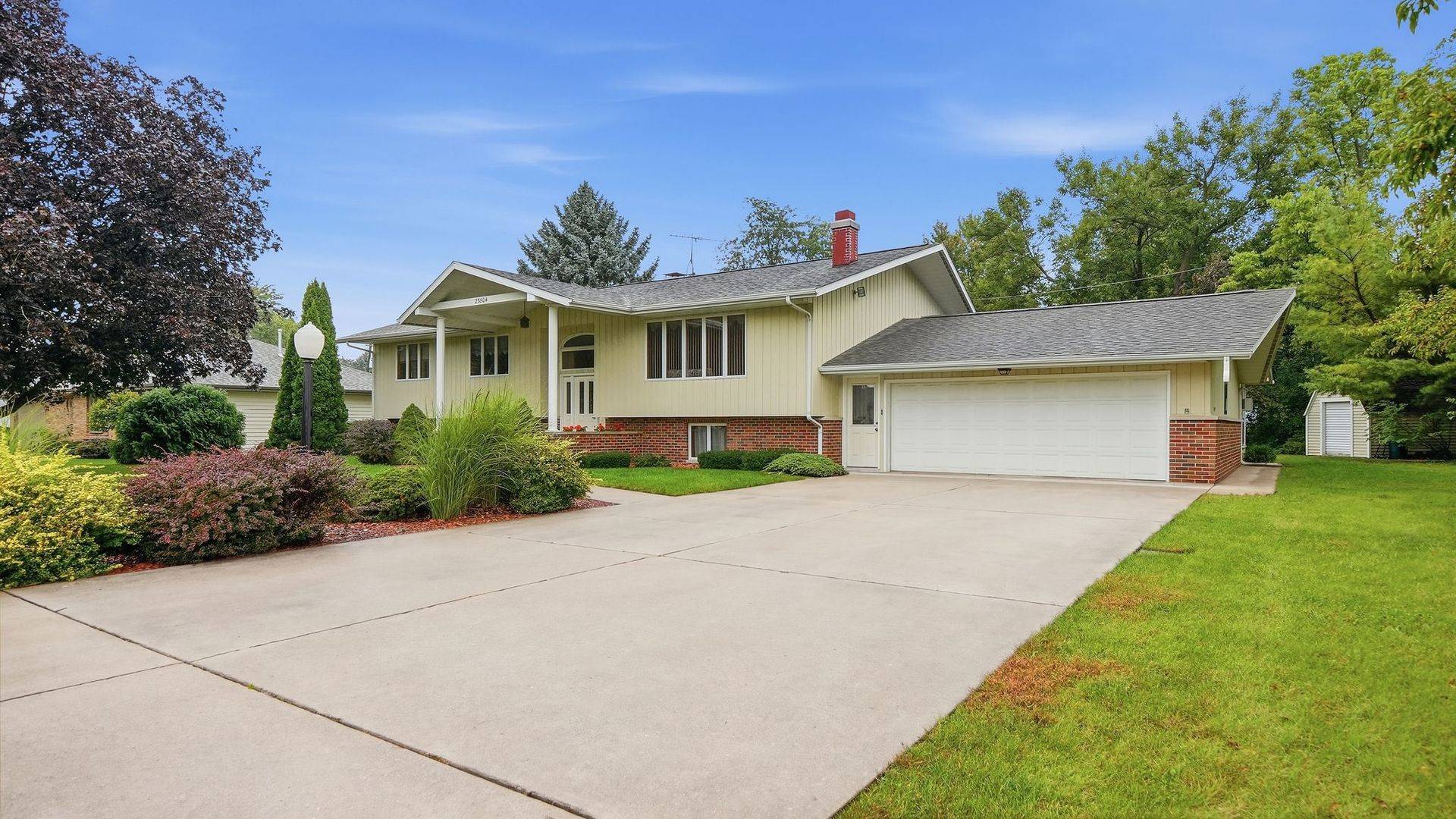 23804 W Getson AVE, Plainfield, IL 60544