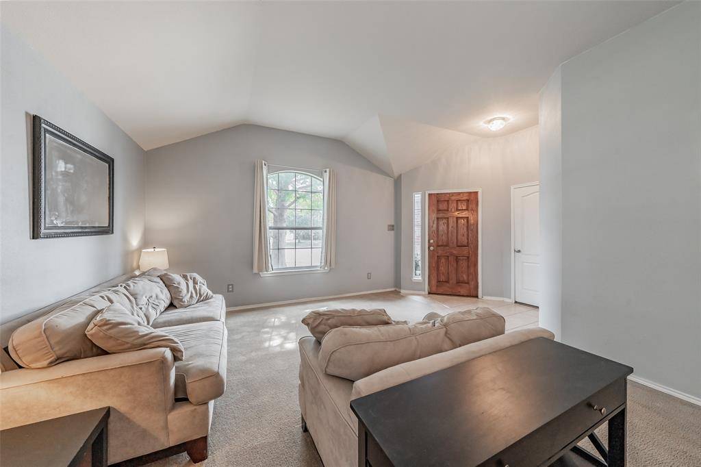 8532 Cactus Patch Way, Fort Worth, TX 76131