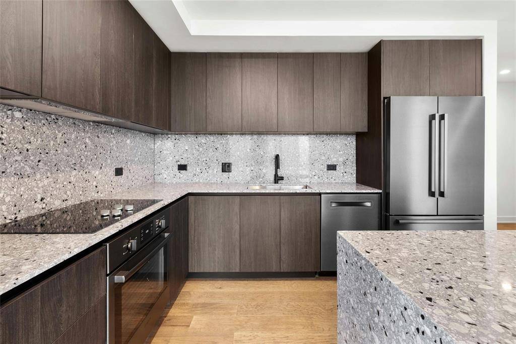 84 East Ave #2709, Austin, TX 78701